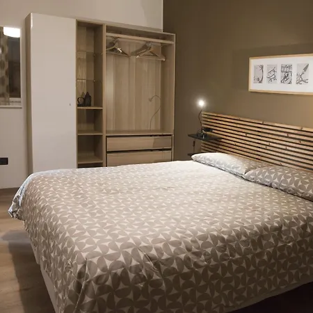 La Casa Di Emy Сasa de vacaciones Solto Collina