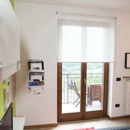 La Casa Di Emy Vakantiehuis Solto Collina